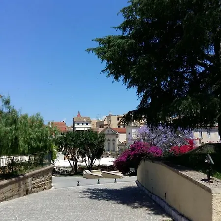 Perfect Base To Explore Corfu Old Town * Corfu (city)